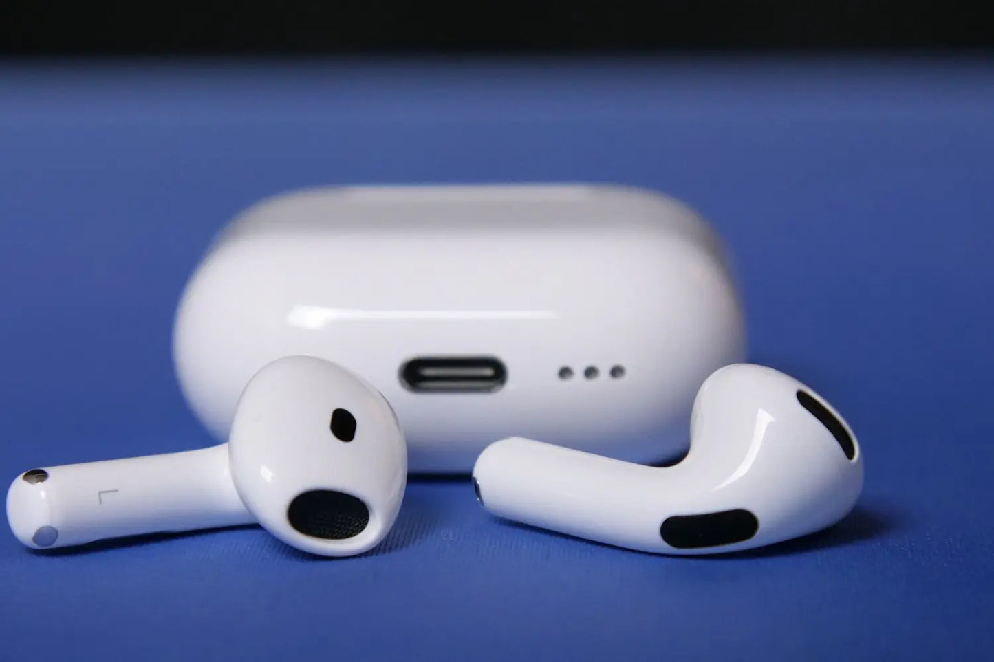 Apple AirPods 4 (ANC) ShopEasydk